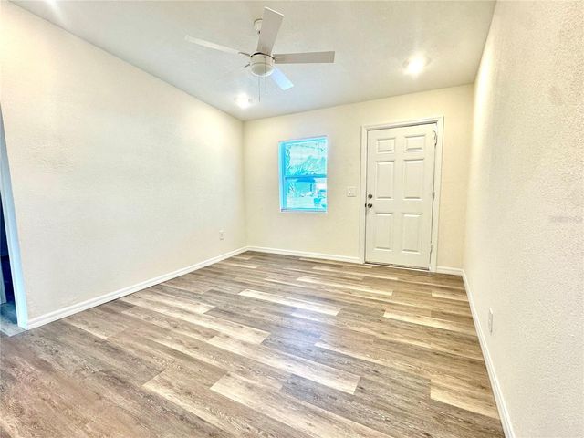 9805 N MYRTLE STREET, Tampa, FL 33617