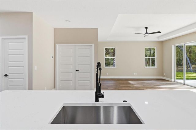 19126 SW 101ST STREET, Dunnellon, FL 34432