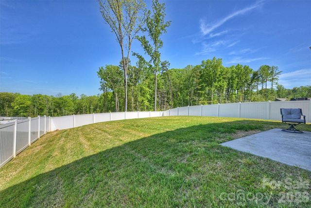 3710 Stanley Creek Drive, Mount Holly, NC 28120