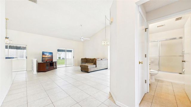 2013 W DEL WEBB BOULEVARD, Sun City Center, FL 33573