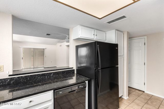 1665 N Rio Yaqui, Green Valley, AZ 85614