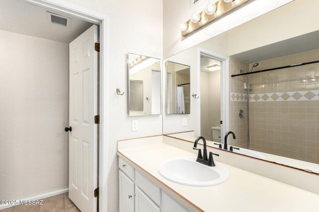 1665 N Rio Yaqui, Green Valley, AZ 85614