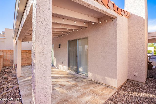 1665 N Rio Yaqui, Green Valley, AZ 85614