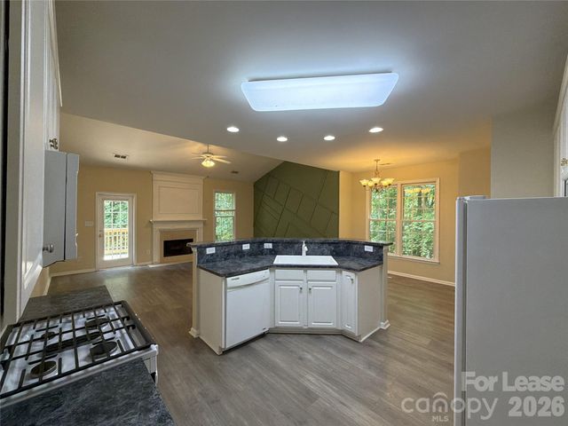 3100 Arklow Road, Charlotte, NC 28269