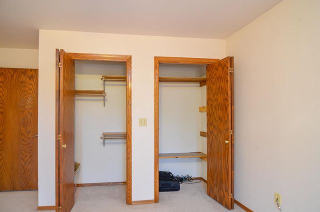2360 LA RUE LANE, Green Bay, WI 54313
