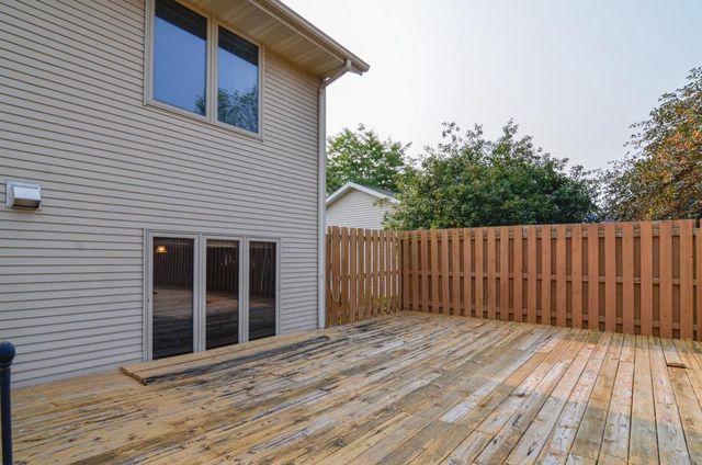 2360 LA RUE LANE, Green Bay, WI 54313