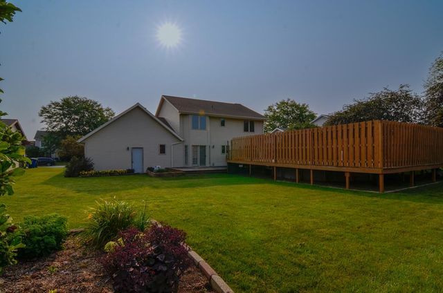 2360 LA RUE LANE, Green Bay, WI 54313