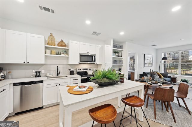 2945 Cumberland Mall SE T-1038, Atlanta, GA 30339