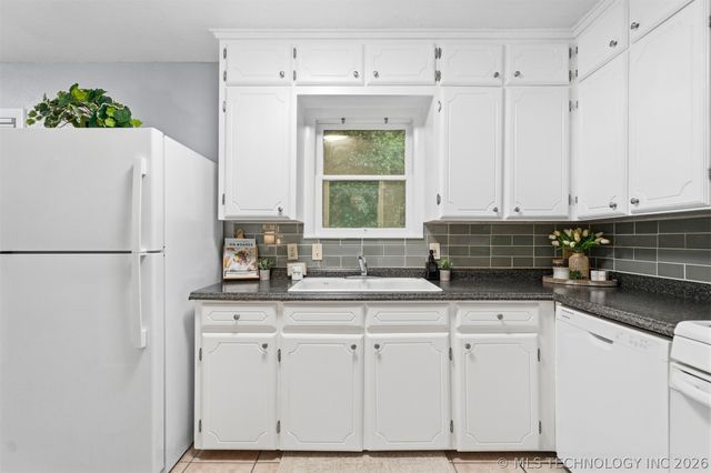 812 Carter, Ardmore, OK 73401