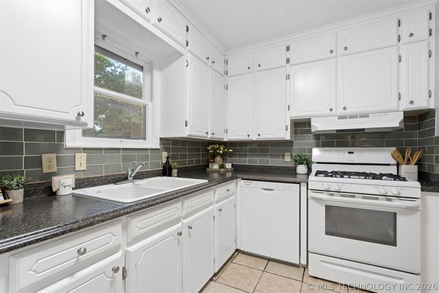 812 Carter, Ardmore, OK 73401