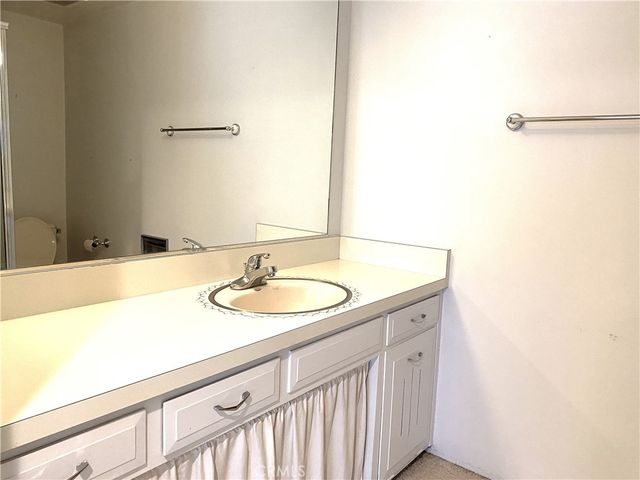 1950 McKinney Way, M15-11J, Seal Beach, CA 90740