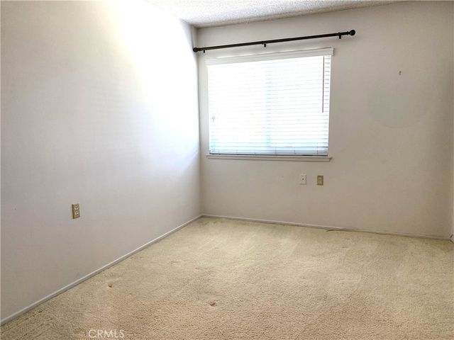 1950 McKinney Way, M15-11J, Seal Beach, CA 90740