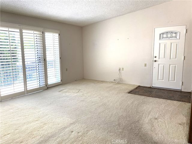 1950 McKinney Way, M15-11J, Seal Beach, CA 90740