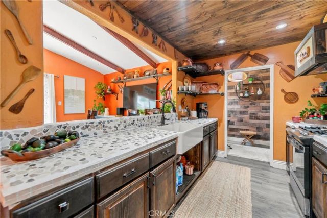 2526 E 220th, Carson, CA 90810