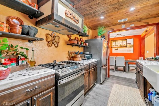 2526 E 220th, Carson, CA 90810