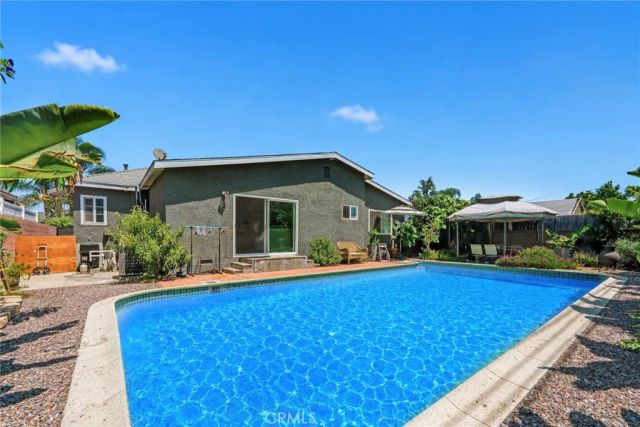 2526 E 220th, Carson, CA 90810