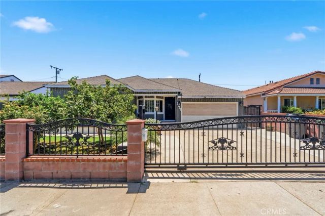 2526 E 220th, Carson, CA 90810