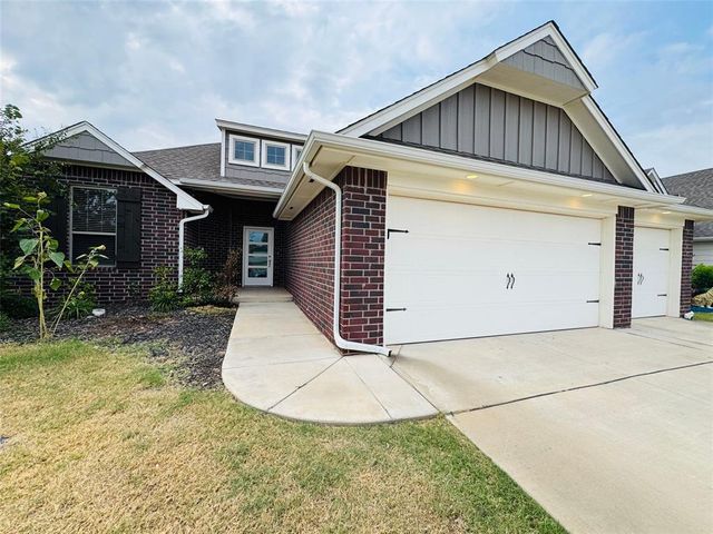 8324 Rainier Street, Edmond, OK 73034
