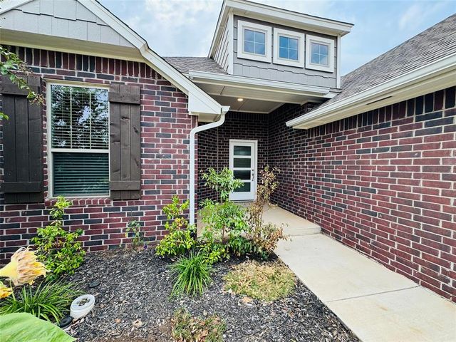 8324 Rainier Street, Edmond, OK 73034