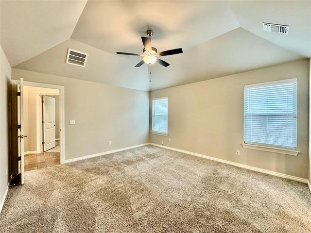 8324 Rainier Street, Edmond, OK 73034