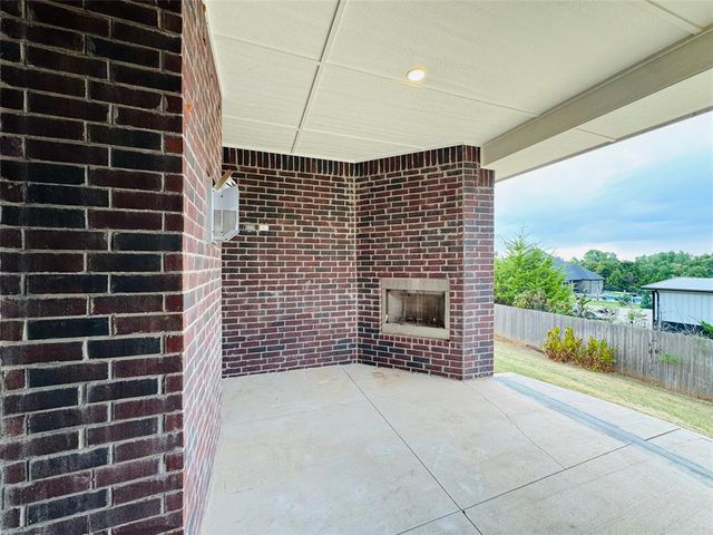 8324 Rainier Street, Edmond, OK 73034
