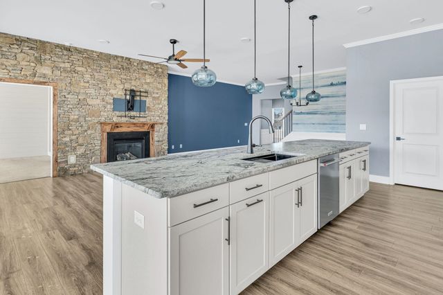 417 Jack Hunter Place, Woodruff, SC 29388