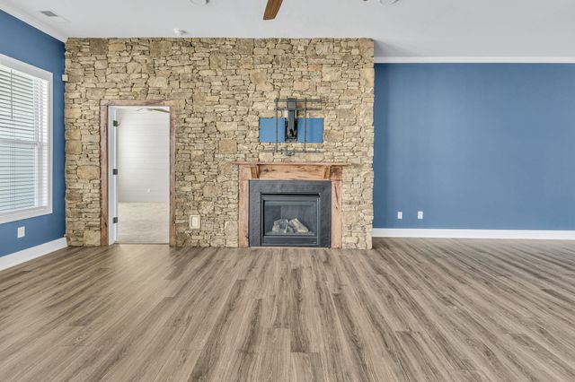 417 Jack Hunter Place, Woodruff, SC 29388