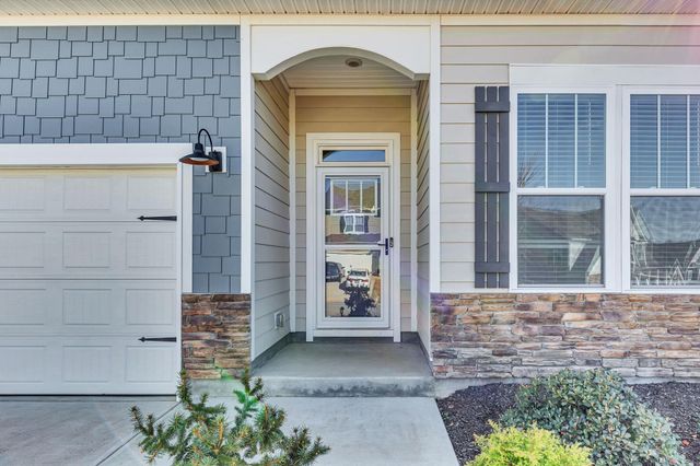 417 Jack Hunter Place, Woodruff, SC 29388