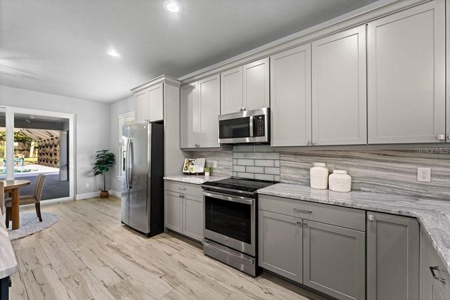 590 LAKE WINNEMISSETT DRIVE, Deland, FL 32724