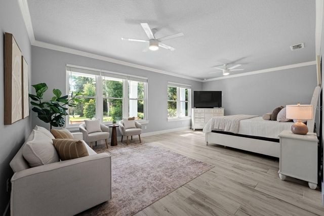 590 LAKE WINNEMISSETT DRIVE, Deland, FL 32724