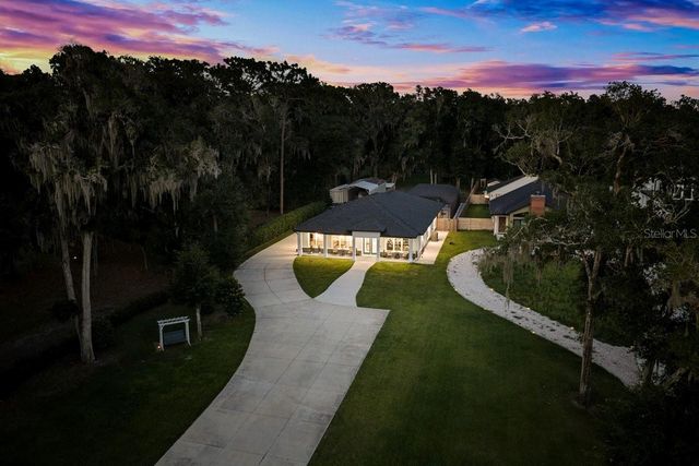 590 LAKE WINNEMISSETT DRIVE, Deland, FL 32724