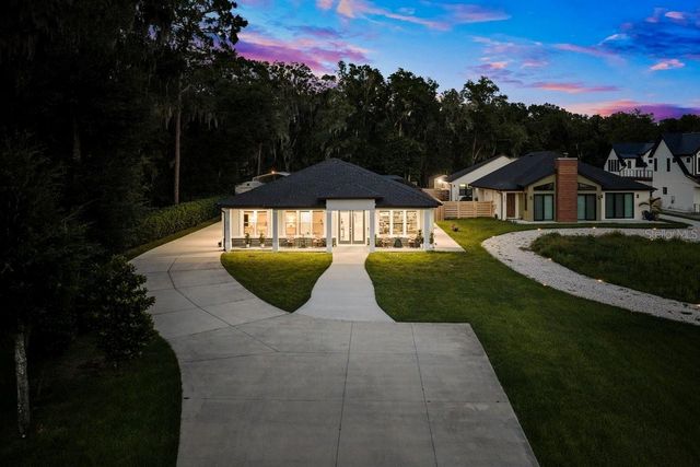 590 LAKE WINNEMISSETT DRIVE, Deland, FL 32724