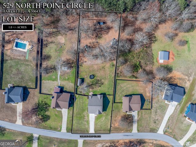 529 North Point Circle, Hartwell, GA 30643