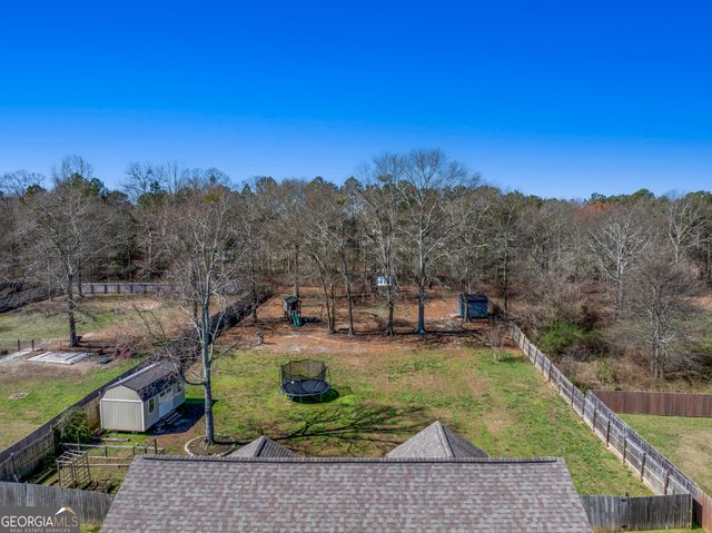 529 North Point Circle, Hartwell, GA 30643