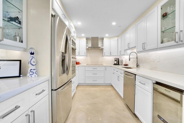 2697 N Ocean Boulevard F-205, Boca Raton, FL 33431