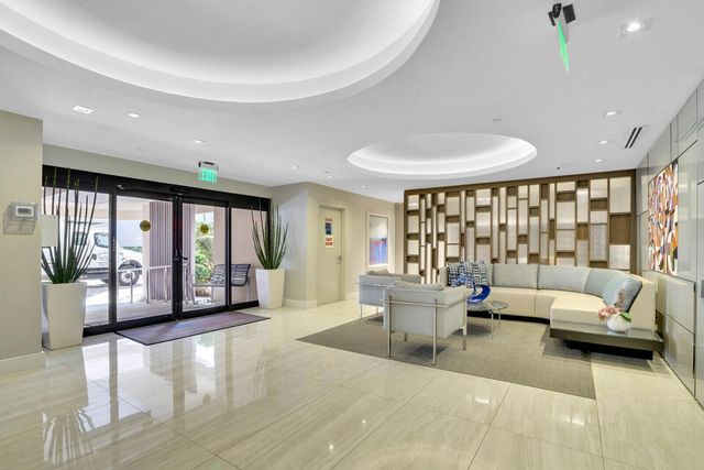 2697 N Ocean Boulevard F-205, Boca Raton, FL 33431