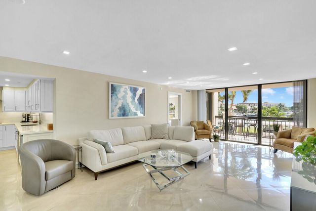 2697 N Ocean Boulevard F-205, Boca Raton, FL 33431