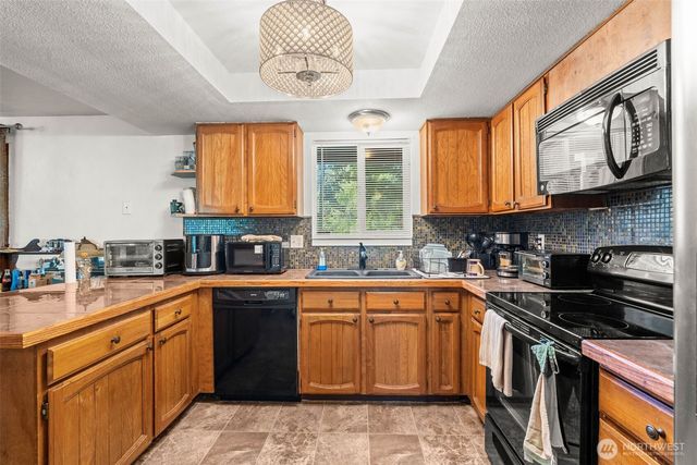 5117 5119 84th Street E, Tacoma, WA 98446