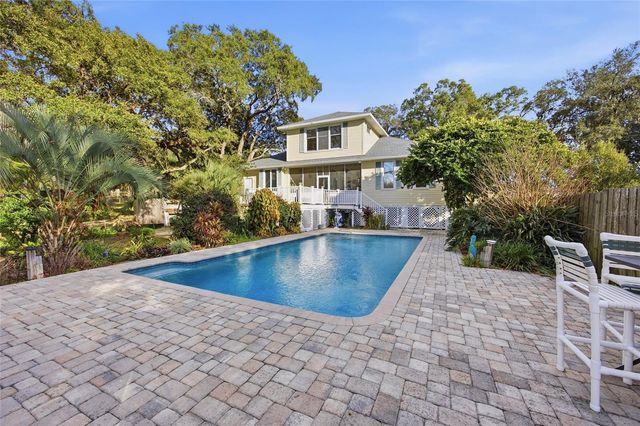 10400 SE 101ST AVENUE ROAD, Belleview, FL 34420