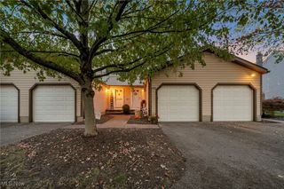 3896 Lake Run Boulevard, Stow, OH 44224