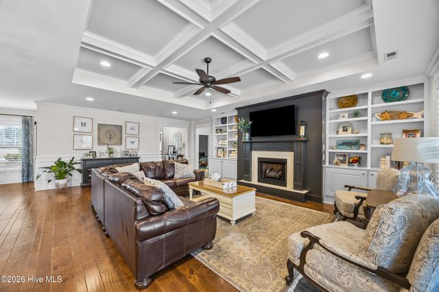 102 Olde Point Loop, Hampstead, NC 28443