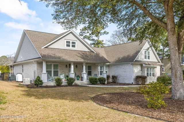 102 Olde Point Loop, Hampstead, NC 28443