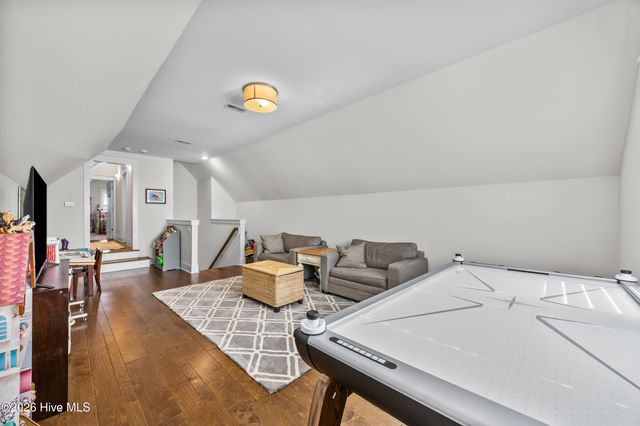 102 Olde Point Loop, Hampstead, NC 28443