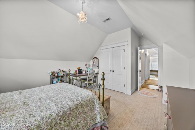 102 Olde Point Loop, Hampstead, NC 28443