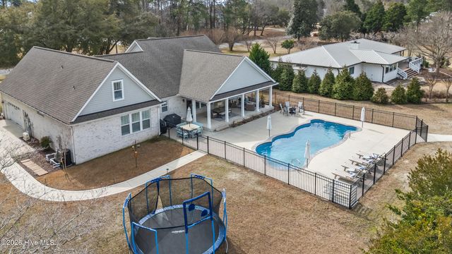 102 Olde Point Loop, Hampstead, NC 28443