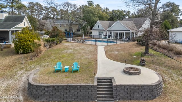 102 Olde Point Loop, Hampstead, NC 28443