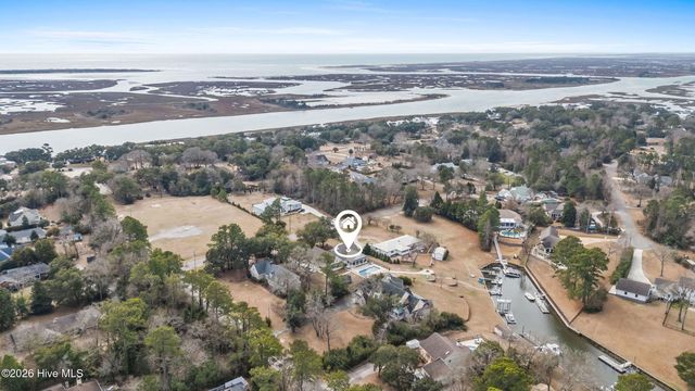 102 Olde Point Loop, Hampstead, NC 28443