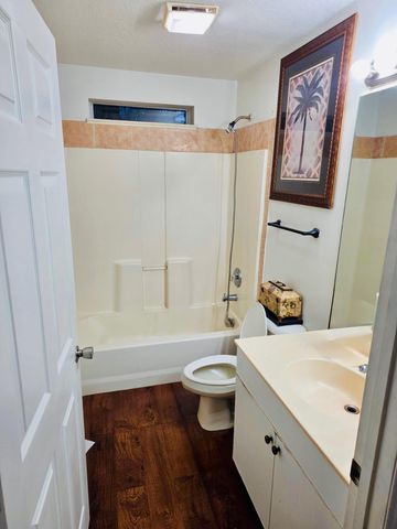 2249 SE Glover, Port St Lucie, FL 34984