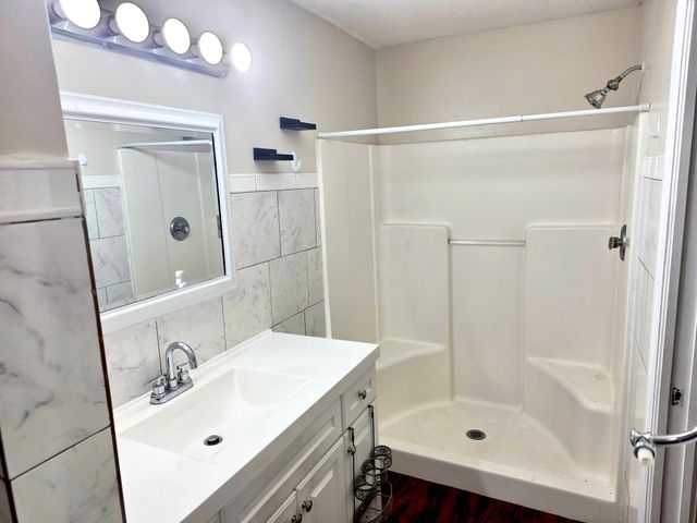 2249 SE Glover, Port St Lucie, FL 34984