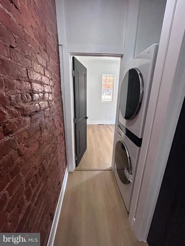 2209 N 10TH ST, Philadelphia, PA 19133